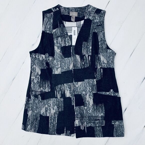 NEW Chico’s Womens Lace Overlay Jenna Vest Black Gray Open Front Vest Size 1/Med - Picture 1 of 16